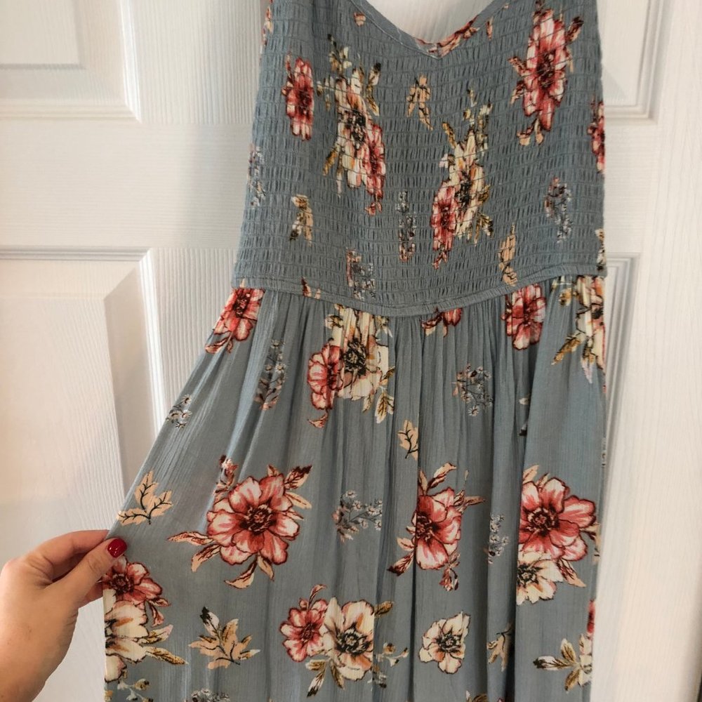 Floral Dress with Tie Up Back - Picture 3 of 8